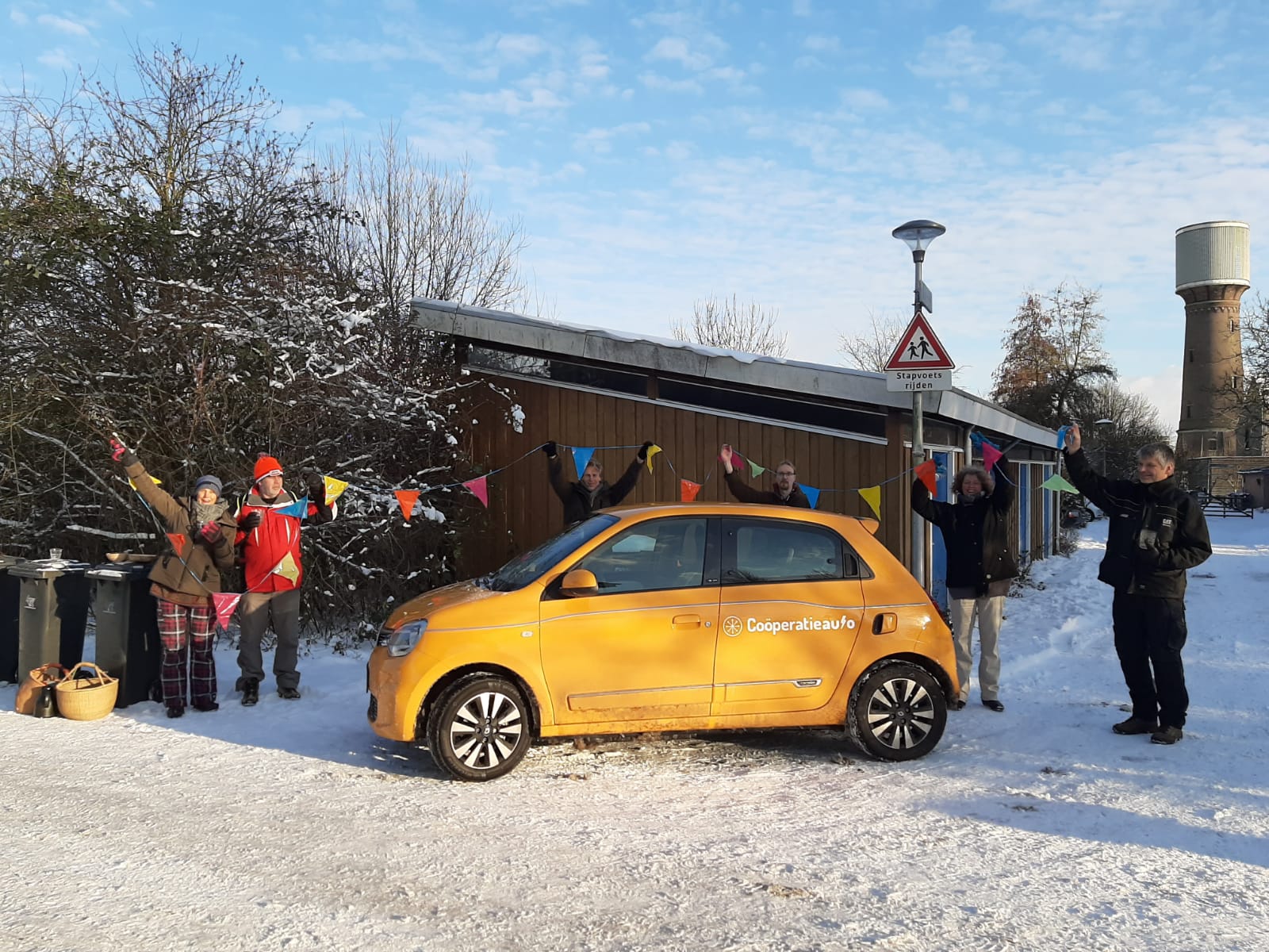 Nieuwe elektrische coöperatieauto verwelkomd